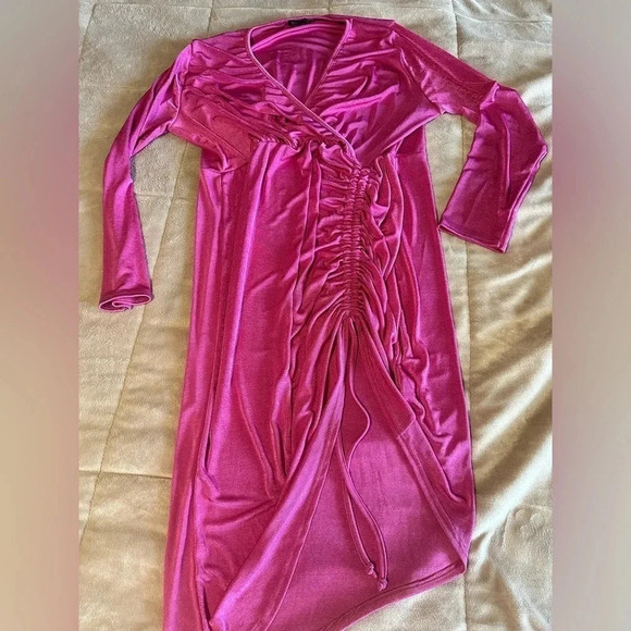 BooHoo Pink Dress Size 24 Pink Shimmer Plus Curvy - Picture 1 of 10